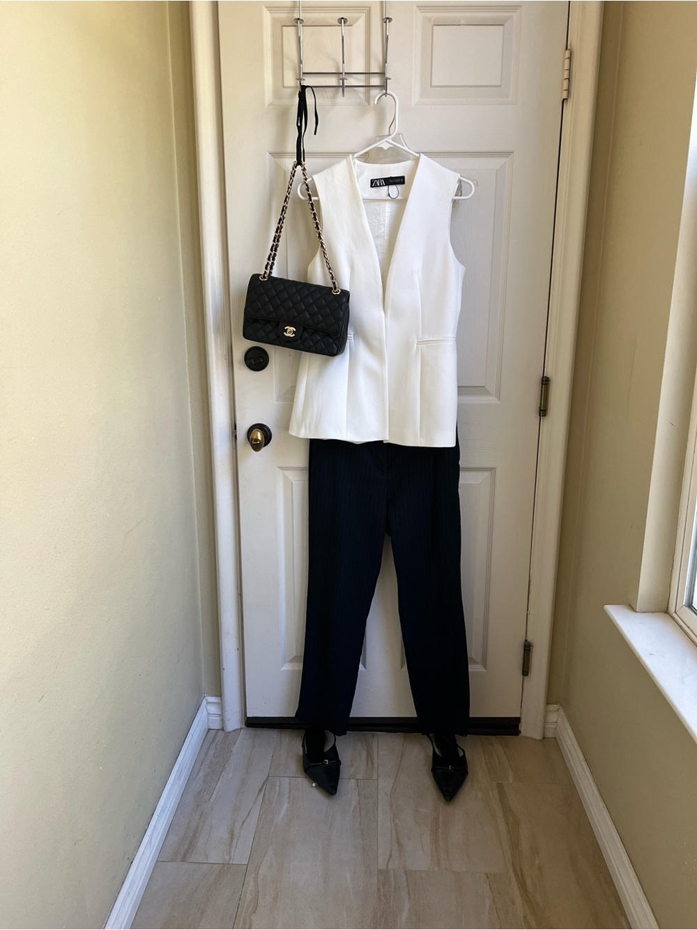 Zara Cream Sleeveless Longline Vest - Picture 7 of 7
